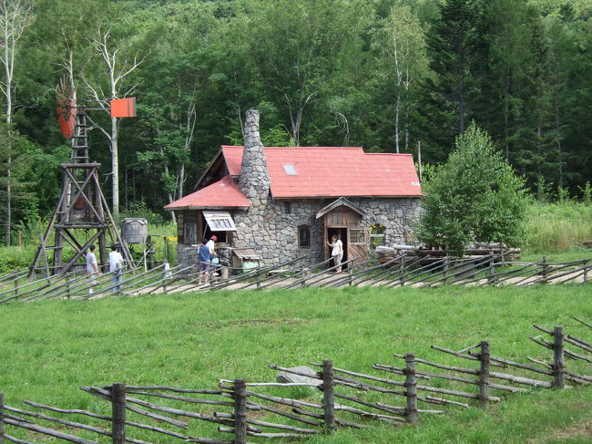 石の家。近くへ行くにはお金がかかります。<br />