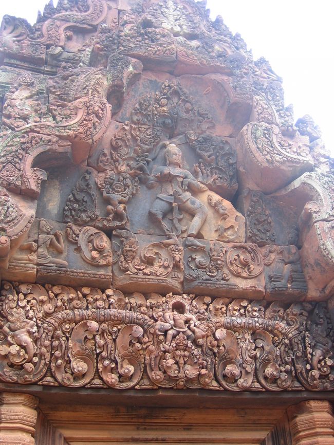 ひとつひとつのレリーフに、<br />物語があります。