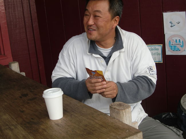 ガイドのＪＵＮさん。（本名ではない）<br />かなり面白いお方。<br />なぜか関西弁。<br />ちなみに韓国人とのこと。<br /><br />後半かなり気に入られ「ムスメ」と呼ばれる。<br />なんか娘さんと似てるらしい。<br />ちなみに娘さんは４歳。<br />わたしは25歳・・・