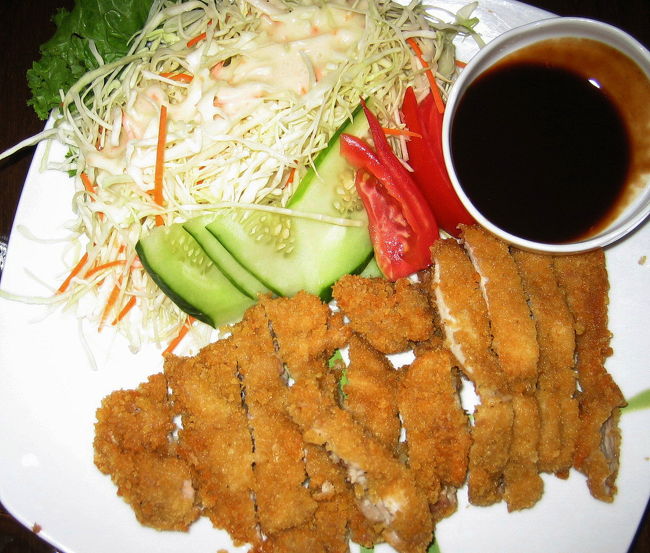 <br /><br />全体にお味が濃いカンジでしたね。<br /><br />ビールが飲めます。