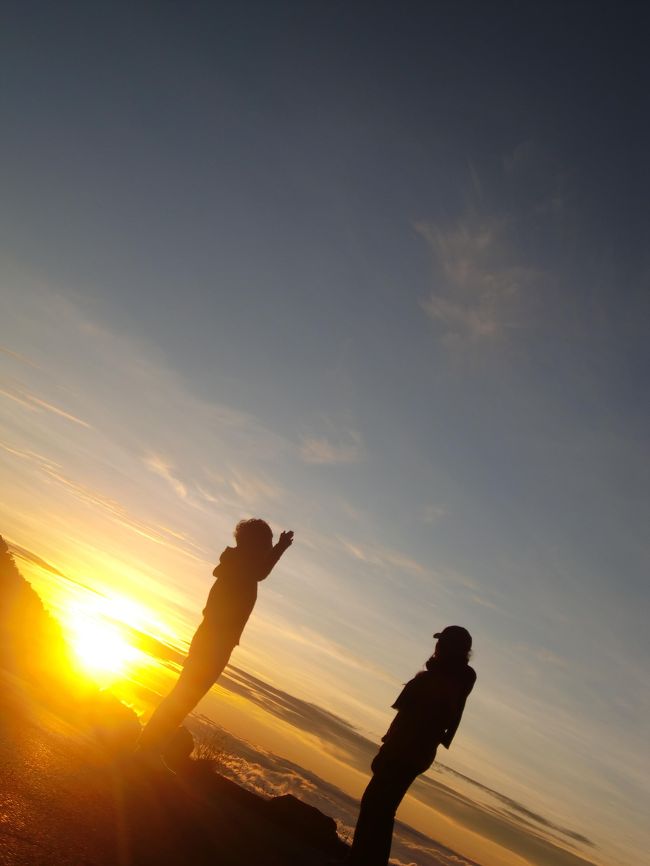 しばしたたずむ。