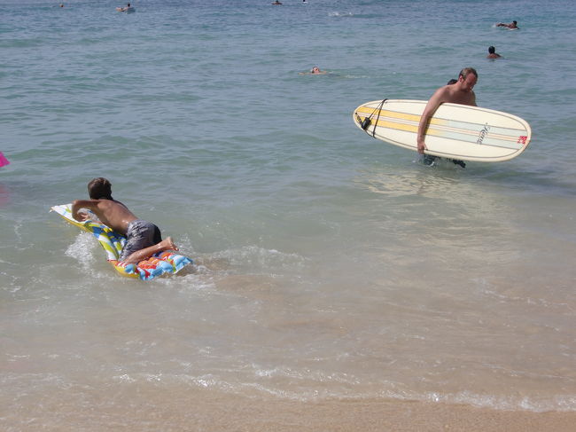 サーファーとえせサーファー。