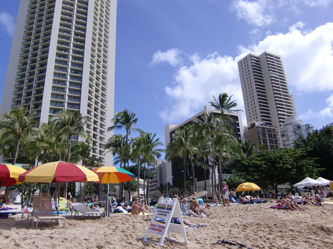 街とビーチの共存。<br />こんな都会？なのにこんなにビーチがきれいなんて！！