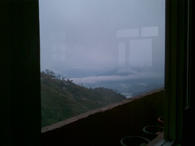 日の出を見ようと、早起きするもやはり山は見えない（泣） <br />
