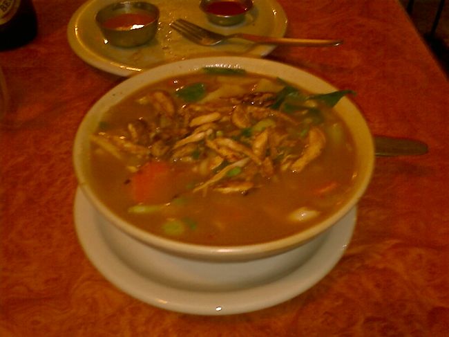 チキンタントュク<br />明日のポカラに思いをはせつつ、この日は就寝。 <br />