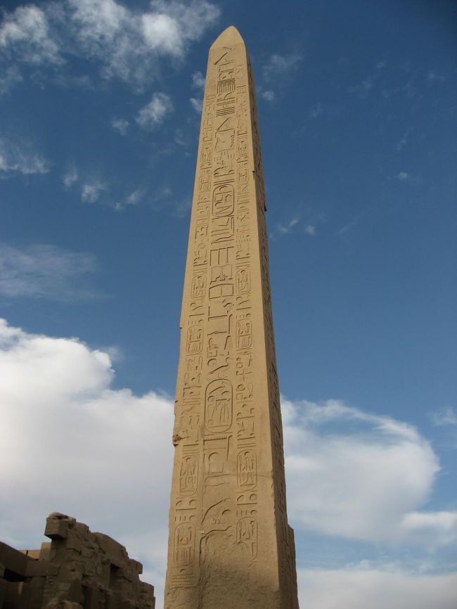 オベリスク。