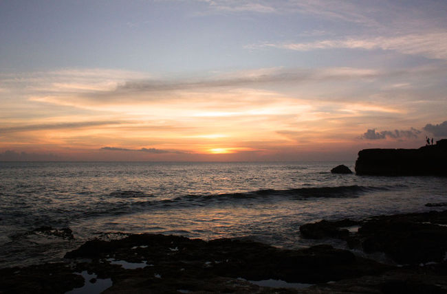 押し寄せる波の音と、潮の香りが感動に余韻を暫く。