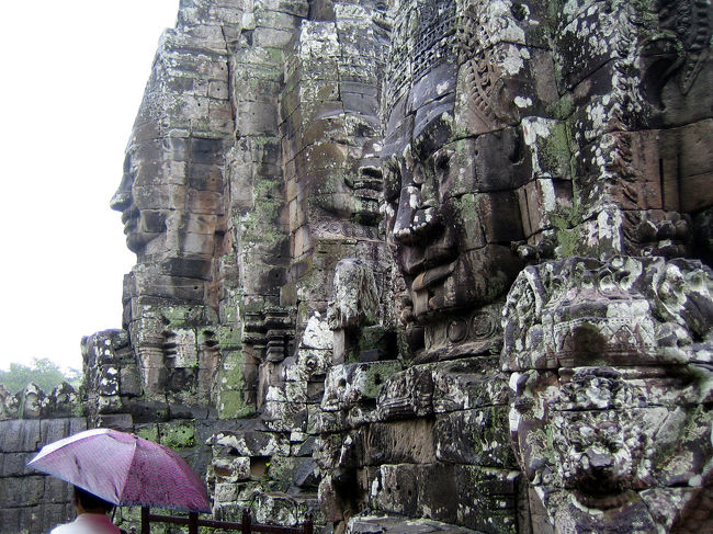 昼食後、アンコール・トムはバイヨンのみを見学。