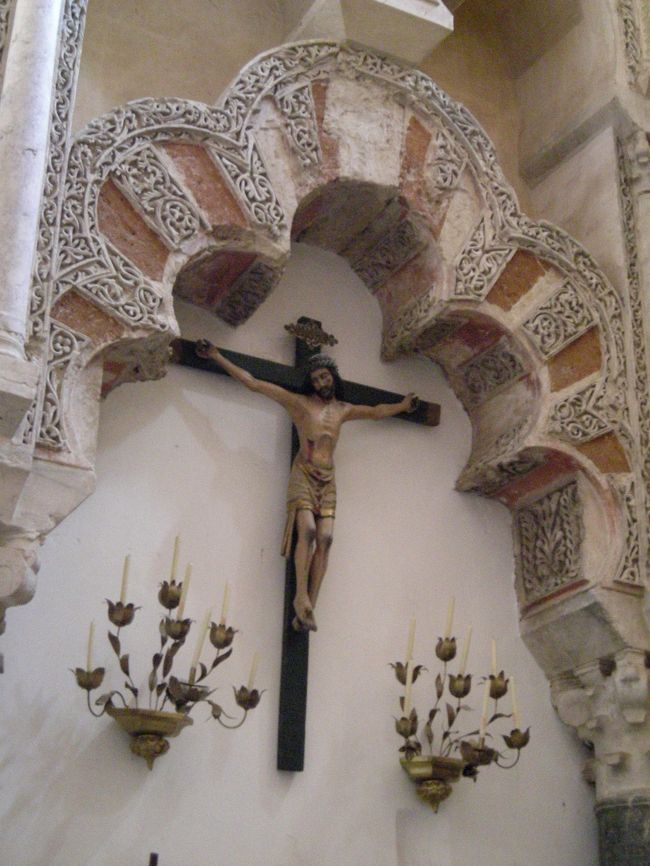 イスラム教とキリスト教の融合。<br /><br />世の中もこんな風に上手く交わえればいいのにね。<br /><br />