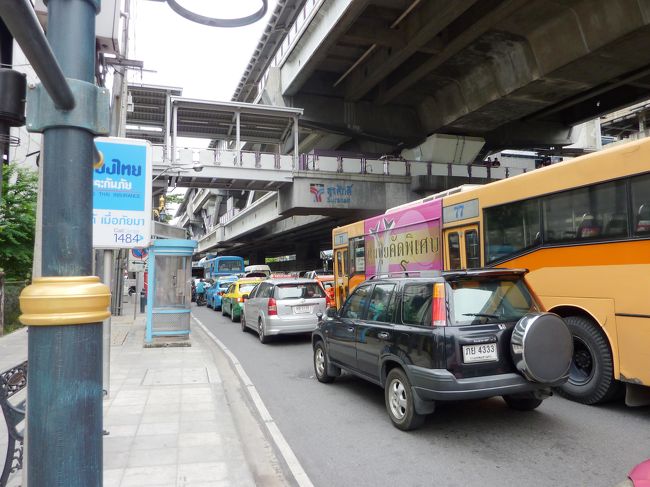 スラサック（Surasak）