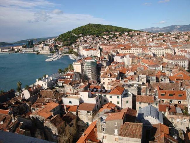 ←大聖堂・鐘楼からの眺め