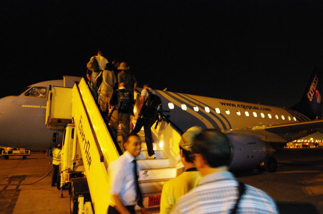 今日のしめくくり。<br />エジプト航空の深夜便でルクソールまで飛びます！