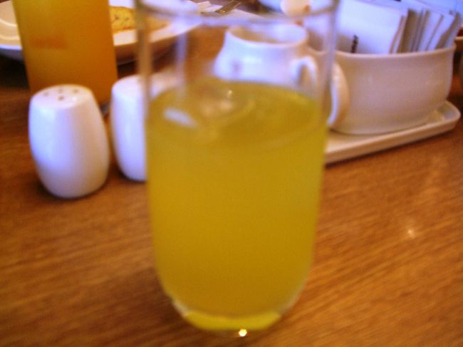 シークワァサーのジュース