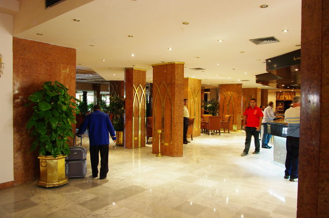ピラミサ・イシス・ルクソールのロビー。