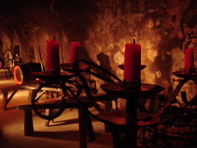 よくわかんないけどキャンドル。<br /><br />Mum社のガイドさん、すごくまじめな人でとても丁寧に説明してくれていた（っぽい）。<br />がんばって忠実に日本語に訳してくれてたツアーのガイドさん（こちらもフランス人）もわかりやすかった。<br />ちょっと日本の歴史オタクだったけど・笑