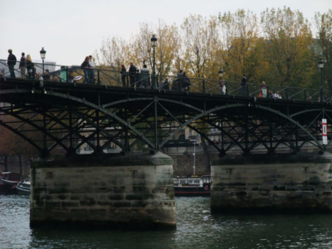 橋がちかくなった。