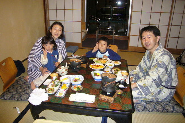 夕食は部屋食。