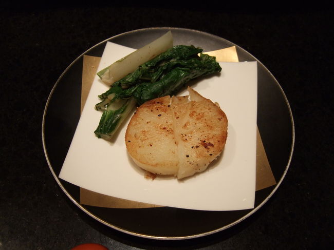 野菜です。<br /><br />葉の野菜はグアムでとれるものだそうです。<br />