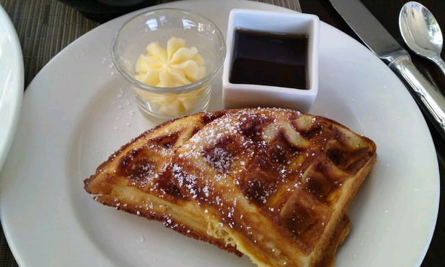 ワッフルがサックサクでおいし〜〜よ♡