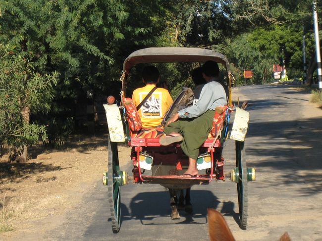 乗り心地は　ＧＯＯＤ！　<br />席にはクッションが付けてあり、　快適。