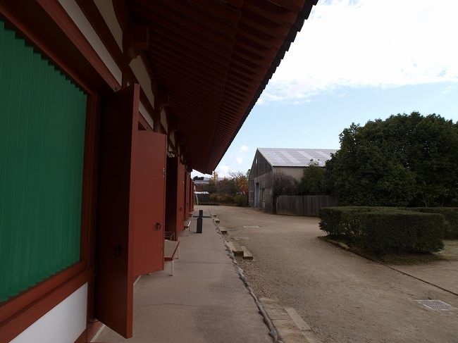 昨年は母校の生徒たちと「東僧坊」で<br /><br />説明をお聞きしました<br /><br />此方にその様子があります。<br />http://4travel.jp/traveler/jiiji/album/10245938/