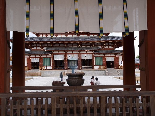 　中門より　金堂