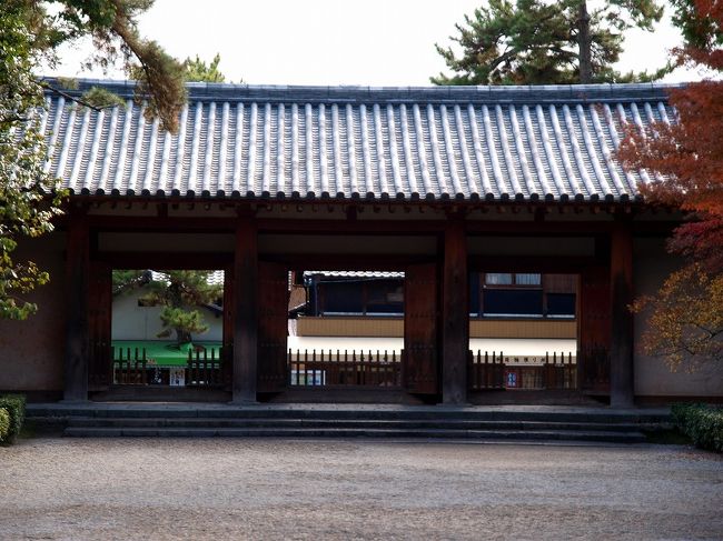 　　内側から　南大門