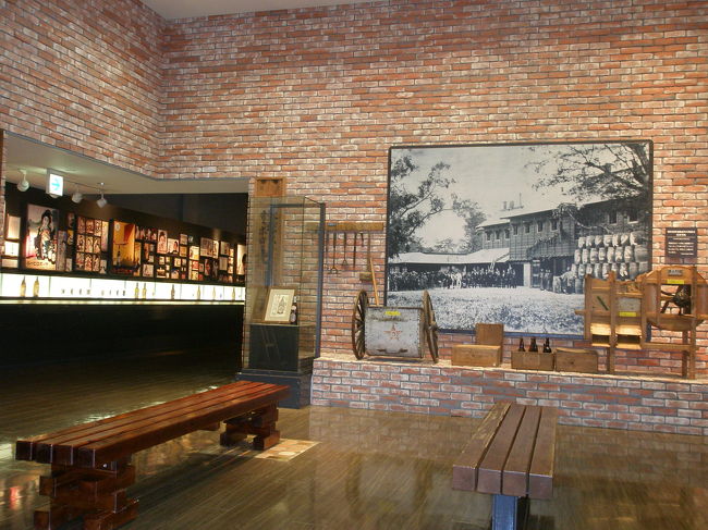 工場建物内にはサッポロビールの過去から現代の様々な資料が展示してあります。誰でも無料で入れます。