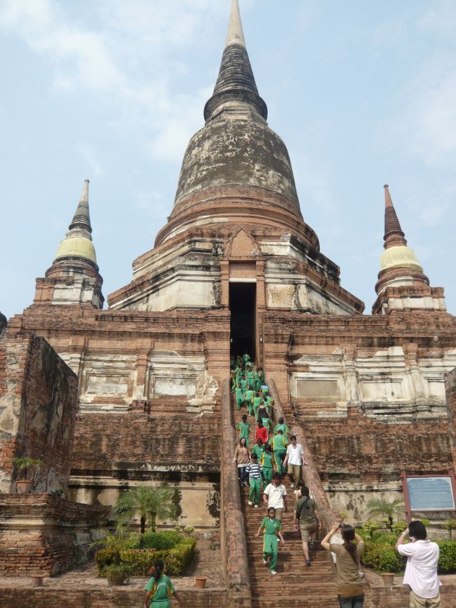 ジャマイカン小学校の遠足と被ってしまったので、緑のジャージがうじゃうじゃ