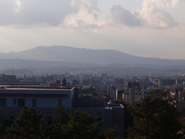 　近鉄奈良駅　生駒山