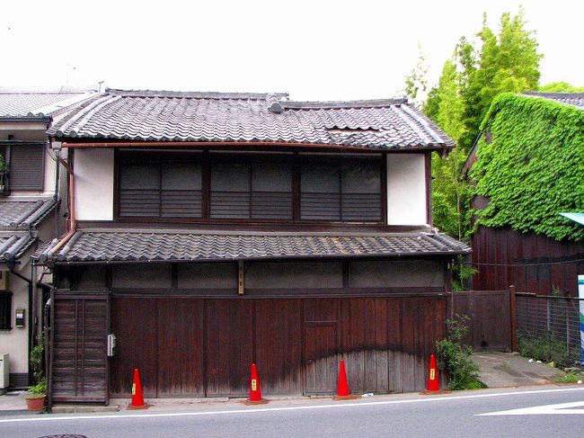 初めて奈良で宿泊した想い出の宿<br /><br />　　　「日吉館」<br /><br />すでに営業はしていません<br /><br />建物もなくなると聞いてますが<br /><br />　　不確認