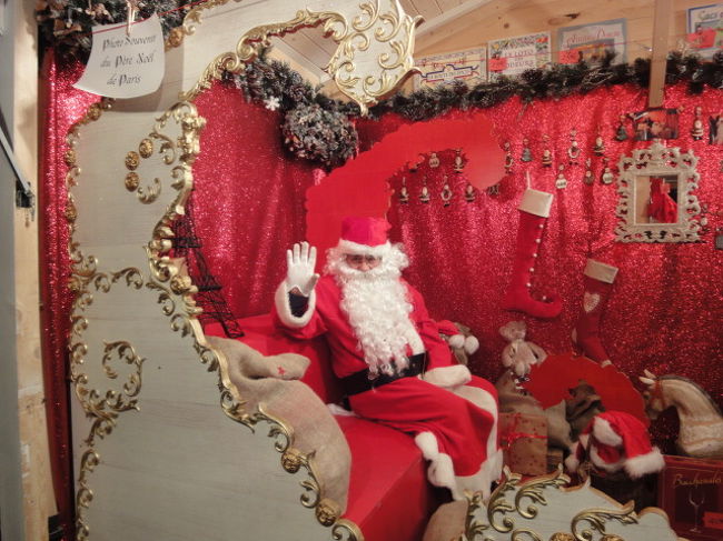 　サンタがいました。19：30撮影。