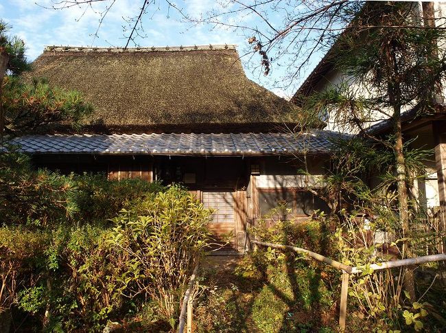 あ志び乃さんＨＰ<br />http://homepage2.nifty.com/ashibinomise/<br /><br />行かれる前にＨＰをご覧になって行くと良いでしょう。<br />浄瑠璃寺さんの最新情報が出ています。<br /><br />　　山菜料理が美味しいですよ。<br /><br />　　　　　　推薦