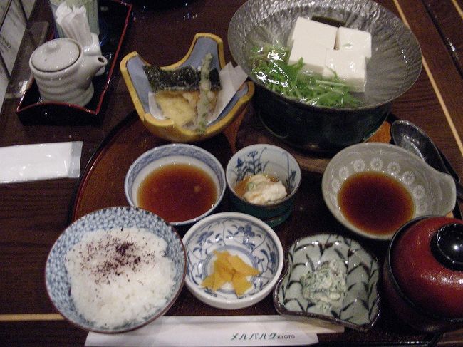 春は二時間近くもおしゃべりでしたが。。<br /><br />新幹線指定席の切符の時間