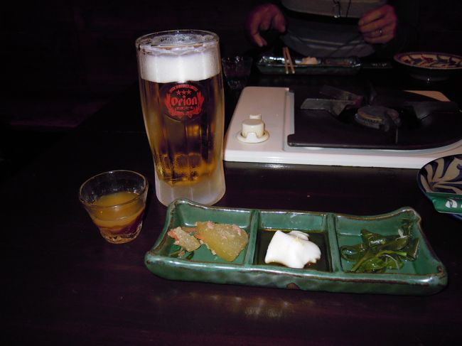 ホントは“しゃぶしゃぶコース”を食べて見たかったけど、、<br />クーポンは陶板焼のセットしか使えなかったので。<br />前回と同じ！チョット現金プラスするコースを注文いたしましたー♪<br /><br /><br />まずは、、<br /><br />オリオンビールでカンパーイ♪♪♪<br /><br />