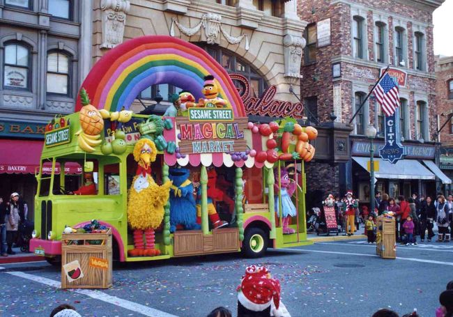 セサミストリートのショー。