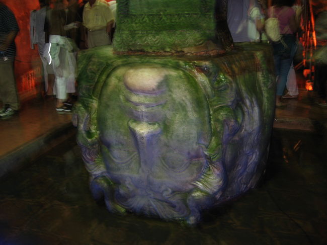 メドューサ。反対なのにはわけがあるんです。