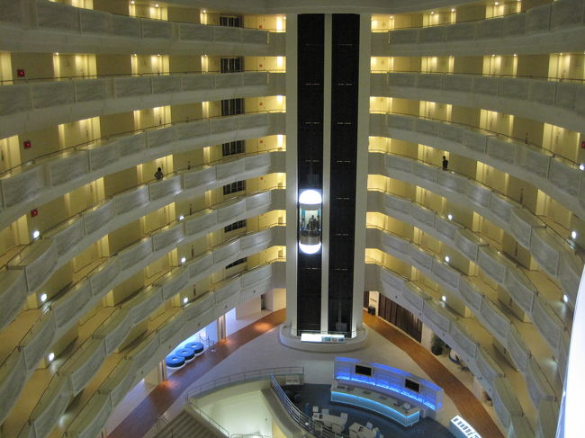 ８Fからホテル内の眺めです