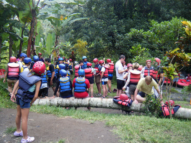 スタート地点から6キロのところで休憩タイム<br />