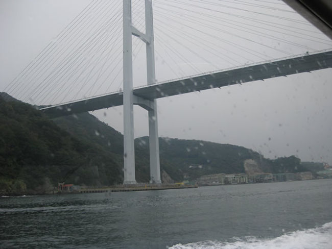 まずは、船ありきで設計される橋。<br /><br />造船所で作られた船が、無事に渡れるように橋の高さを決めたそうです。