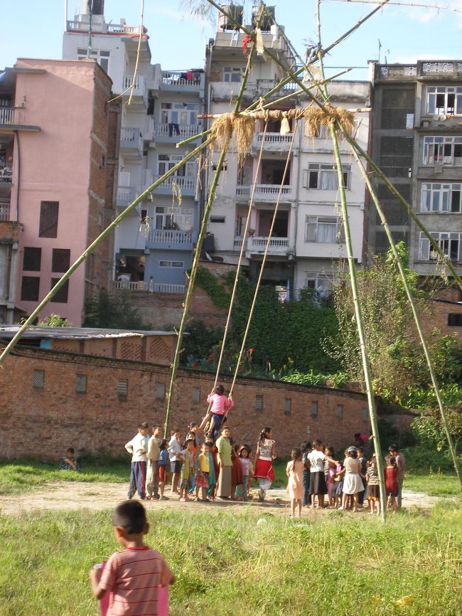 手作りブランコ？？