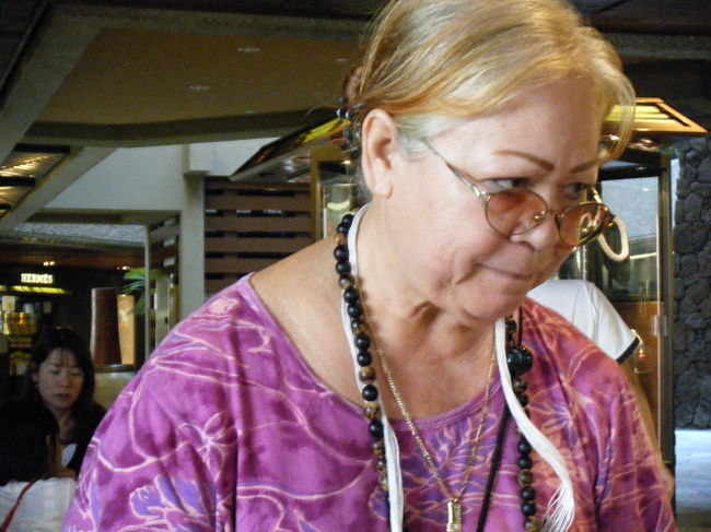 先生です。丁寧に教えてくださいました。