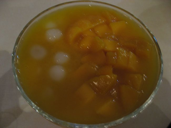 上海にもありました、許留山♪<br />白玉おいし〜い。<br />だけど、上海の水で作った氷が。<br />お腹大丈夫でした◎