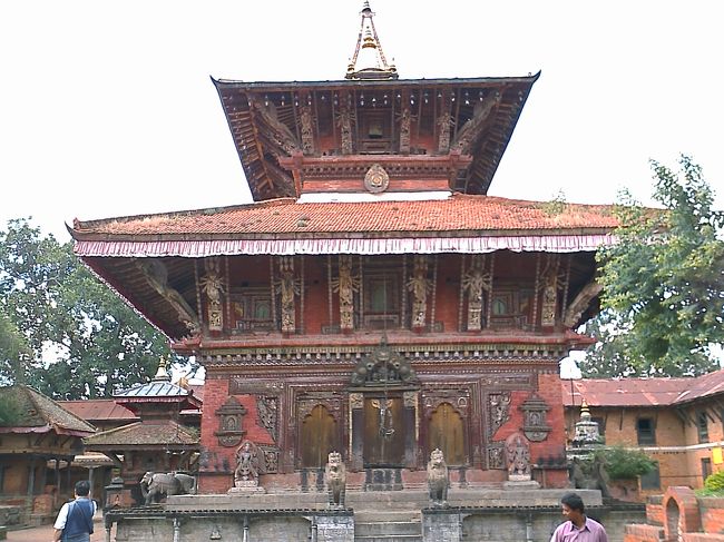 チャング・ナラヤンで寺院を観光。