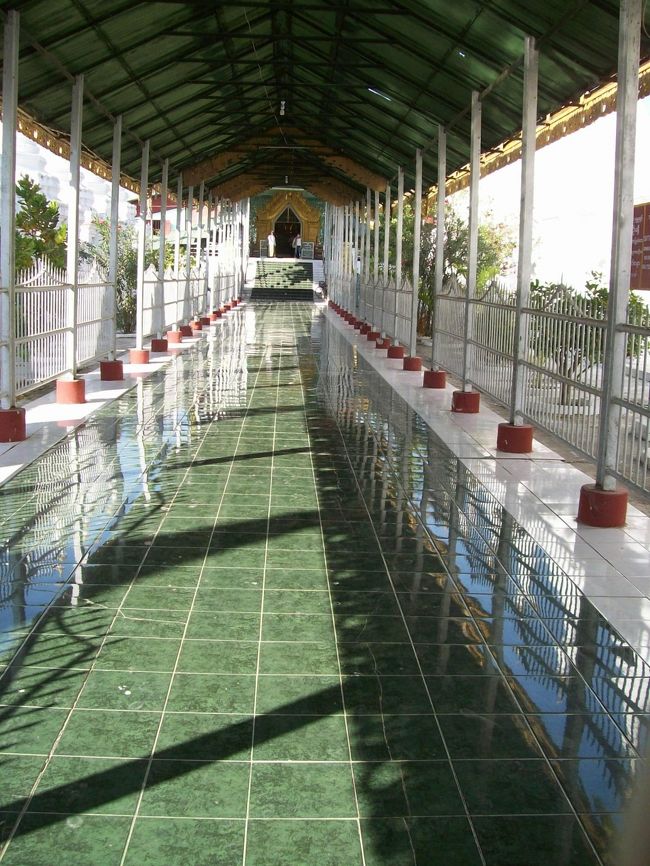 サンダムニ･パヤー　（入場無料）