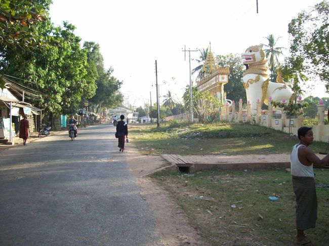 ミャッタ・リャウン寝仏