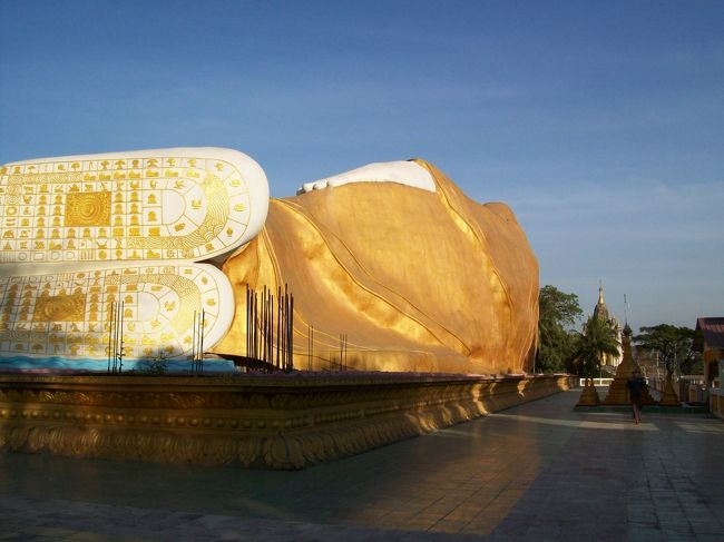 ミャッタ・リャウン寝仏