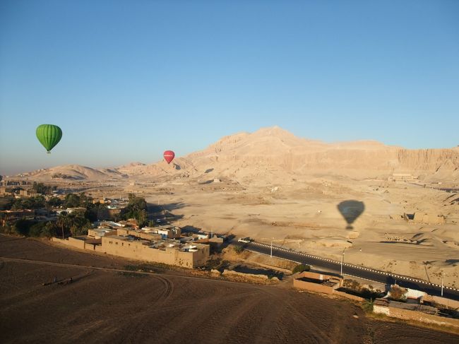 　ふわっと浮きました。<br />　かなり静かです。