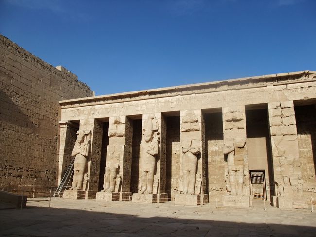 　像が。この組み合わせも２日目になると飽きるのですが(スイマセン)。