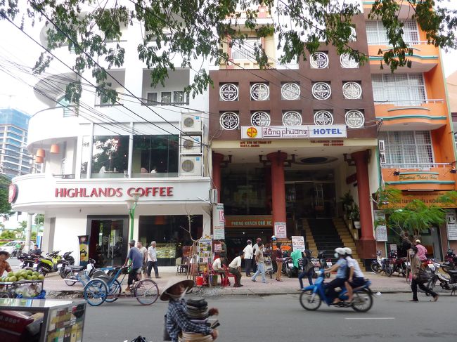 宿泊したホテル（テダム通り）